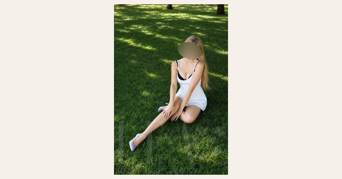 Escort Clara, high class escort lady of LEA Escort in Munich